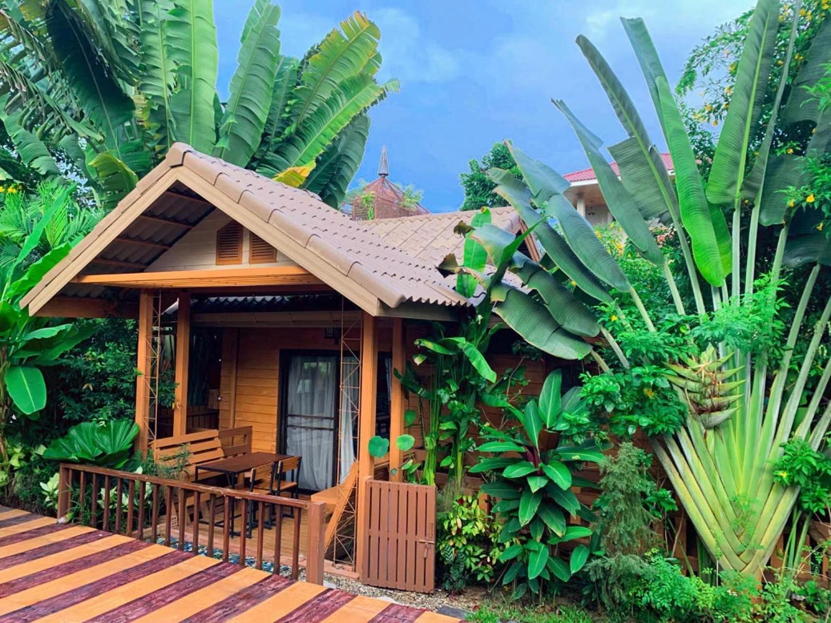 Mana-An Lake Hill Resort มานาอันเลคฮิลล์รีสอร์ต Chiang Mai Exterior photo